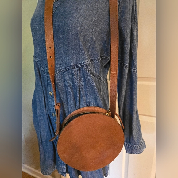 Madewell Crossbody Shoulder Bag Leather The Simple Circle Tan Brown Boho - Picture 1 of 10